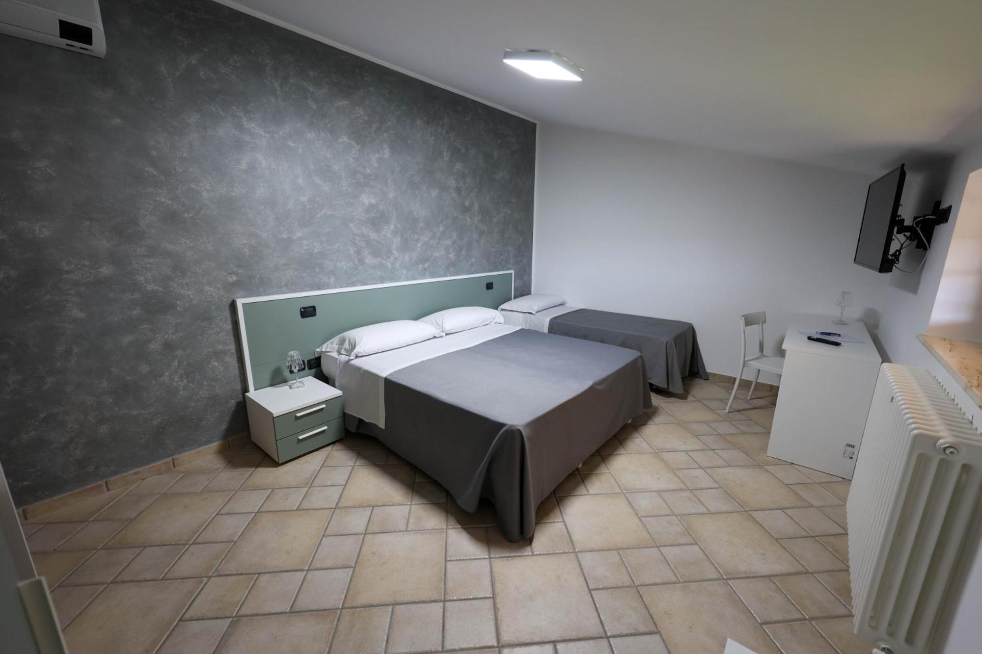 Bed And Breakfast A Casa Di Valerio Poggio Morello Bagian luar foto